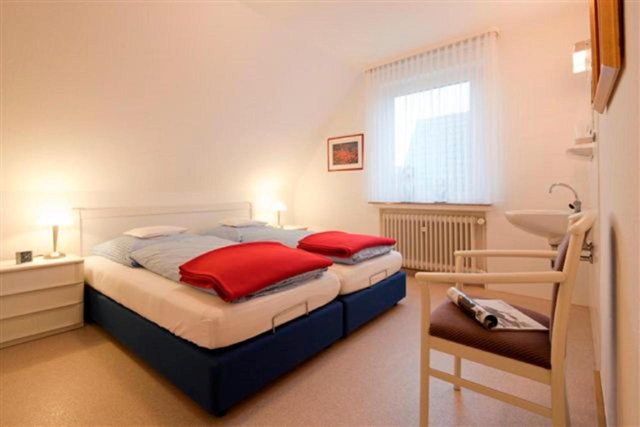 Ferienhaus Mien Huske นอร์เดอร์ไน ภายนอก รูปภาพ